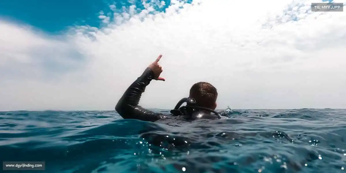 <strong>UED官网</strong>🔥热血不凉，青春不散！和我们一起，让每一次挥拍、奔跑都闪耀光芒！