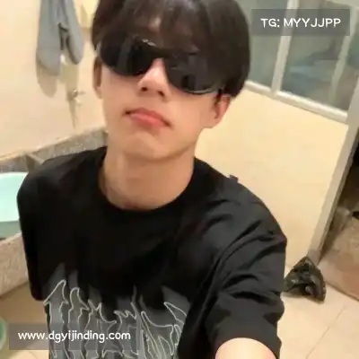翁彩眉